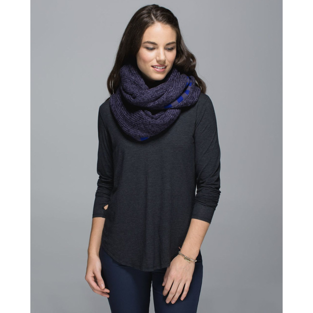 Lululemon Merino Wool Reversible Infinity Scarf Shawl Gem